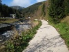 Chodník Okolo přehrady v Peci pod Sněžkou Rekonstrukce turistických chodníků ve východních Krkonoších